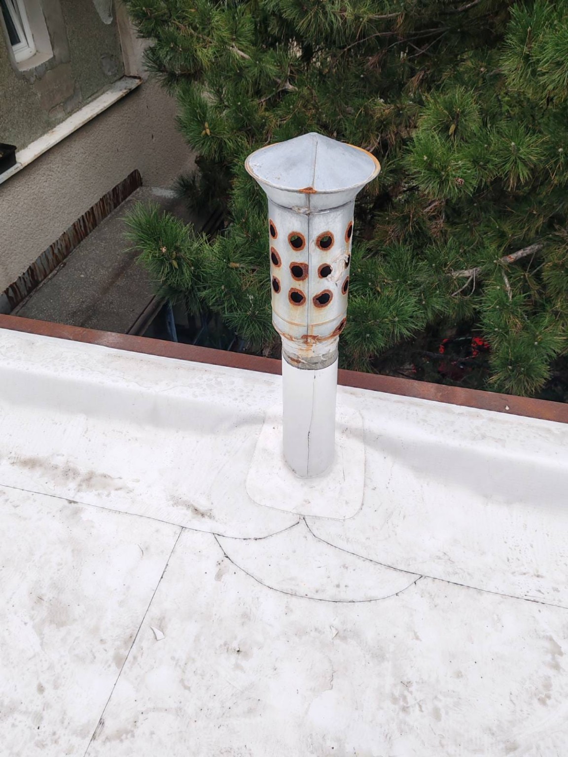 Ventilacioni prodor sa dodatnim ojačanjem